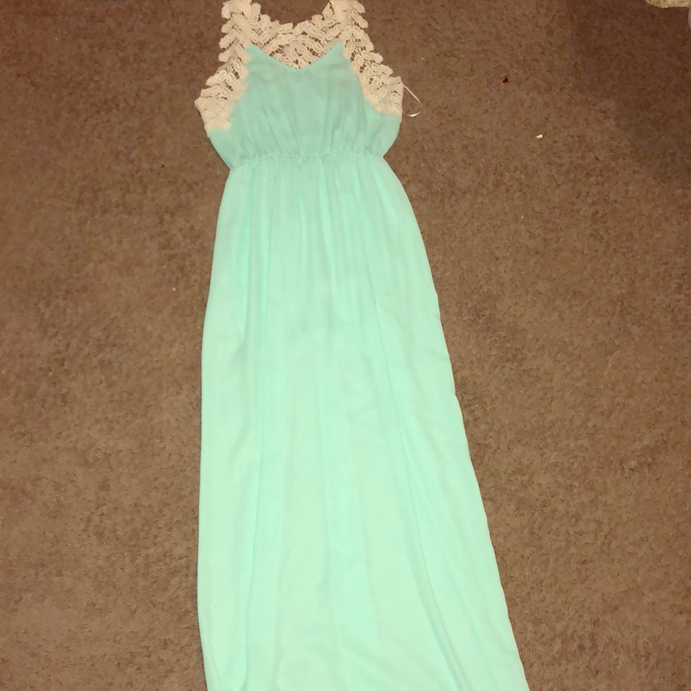 DAINTY HOOLIGAN Maxi Dress🙏🏻